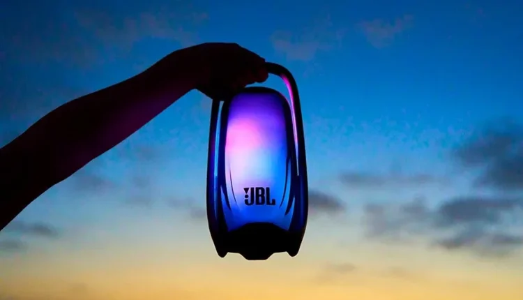 JBL Pulse 6: A Portable Powerhouse for Tech & Mobile Audiophiles